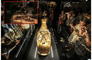 Büyük Mısır Müzesi'nde Tutankamon'un altından yapılmış tabutu sergilendi