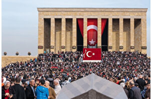 Anıtkabir'de 10 Kasım'da ziyaretçi rekoru kırıldı