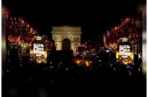 Paris'te 'Stereophonie' adlı ses ve ışık gösterisi düzenlendi