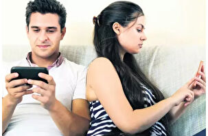 Phubbing'i bırak eşine bak