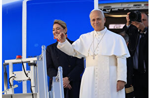Vatikan Devlet Başkanı Papa 14'üncü Leo, Roma'dan ayrılarak Türkiye'ye doğru yola çıktı
