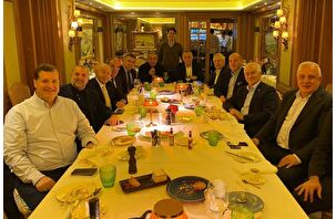 Nihat Özdemir, Fenerli dostlarını Barselona'da ağırladı