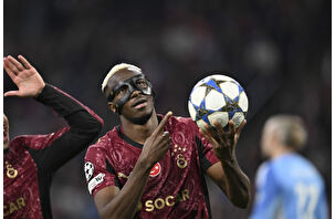 Osimhen derbiye hazır