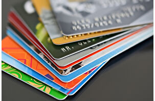 Kredi kartlarında rekor büyüme