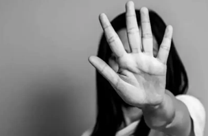 Avrupa'da her üç kadından biri şiddet görüyor