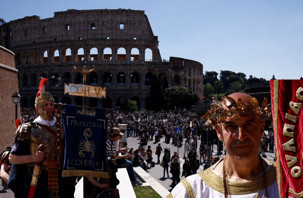 Roma'nın 2 bin 779'uncu doğum günü geleneksel etkinliklerle kutlandı