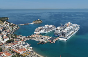 Kuşadası'nda kruvaziyer turizmi hareketliliği