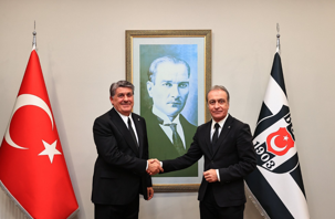 Önder Özen Beşiktaş'ın yeni futbol direktörü oldu