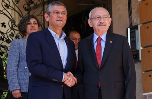 İlk görüşmede 'en uygun zamanda kurultay' konuşuldu