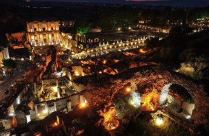 Efes Antik Kenti'nde gece müzeciliği başladı