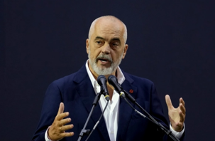 Edi Rama faturayı İran'a kesti