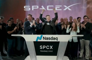Nasdaq'da gongu Elon Musk çaldı