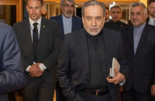 İran heyeti el sıkışmadan ayrıldı