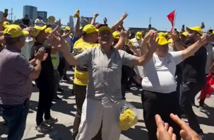 Martı TAG'a erişim engelini taksiciler oynayarak kutladı