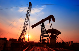Petrolde haftalık yükseliş yüzde 13'ü aştı