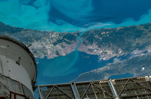 NASA'dan turkuaz İstanbul paylaşımı