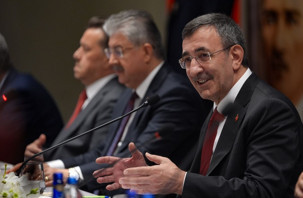 'Yeni finansal paketler üzerinde çalışıyoruz'