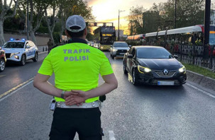 İstanbul'da bazı yollar trafiğe kapalı