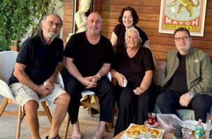 Cem Yılmaz'dan taburcu fotoğrafı