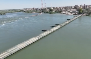 Suriye'de Fırat Nehri üzerine Mehmetçik köprüsü