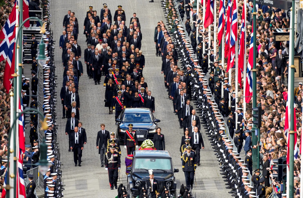 Norveç Kralı Harald V son yolculuğuna uğurlandı