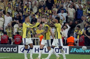 Fenerbahçe, Devler Ligi'ne beraberlikle başladı