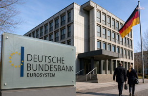 Almanya'da rekor kâra rağmen bankalara uyarı