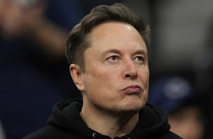 Elon Musk askeri silah geliştirme projesine lider oldu