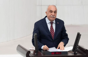 Fakıbaba partisinden ve milletvekilliğinden istifa etti