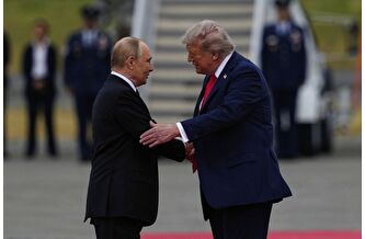 Trump ve Putin'in Alaska zirvesi başladı