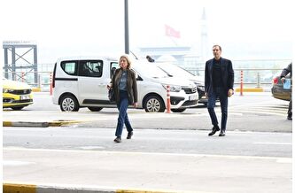 Raif Dinçkök eski eşi ve çocuklarıyla Londra'ya uçtu