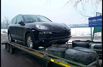 Yüzlerce Porsche kilitlendi