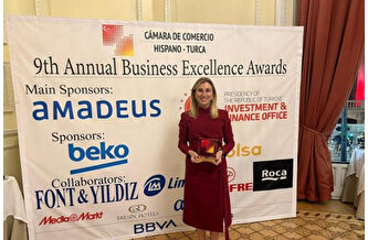 Ebru Özdemir’e İspanya’dan Mesleki Liyakat Ödülü