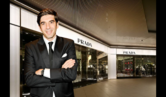 Prada büyüdü CEO veda etti