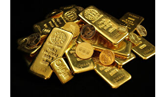 Altın yeni güne düşüşle başladı