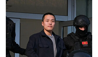 Milyar dolarlık çöküşe 15 yıl ceza