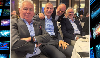 Bir fotoğraf dört CEO