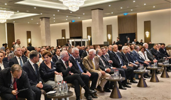Patronlar Kulübü'nden denge vurgusu