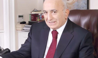 Ünlü iş insanı İsmet Acar hayatını kaybetti