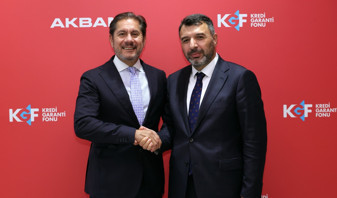 Akbank Mobil'den KOBİ'lere dakikalar içinde kredi