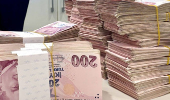 Hazine 912,4 milyar liralık iç borçlanmaya gidecek