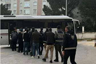 İBB’ye yönelik yolsuzluk soruşturmasında 52 şüpheliden 30’u adliyeye sevk edildi: 18 kişi tutuklandı