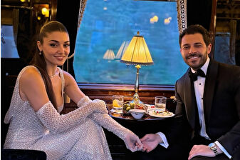 Hande Erçel ve Hakan Sabancı rüya tren seyahatinde
