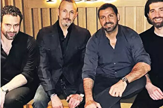 Baran Süzer, bekar arkadaşlarıyla Dolmabahçe’deki ünlü sushi restoranında bir araya geldi