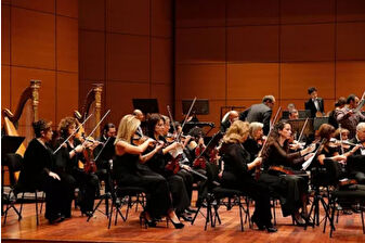 İstanbul Devlet Senfoni Orkestrası yarın akşam AKM'de konser verecek