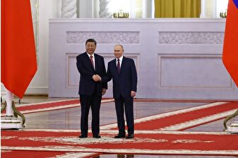 Rusya lideri Putin ve Çin lideri Şi Cinping Moskova'da bir araya geldi