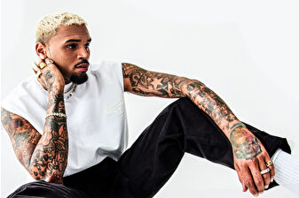 R&B yıldızı Chris Brown'un prodüktör Abe Diaw’a şişeyle saldırması davasında tutuklama geldi