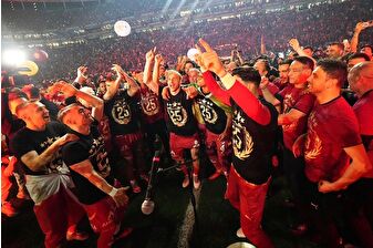 Şampiyon Galatasaray, 48 saatte 155 milyon lira ciro yaptı