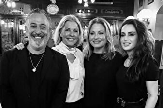 Nevbahar ve Caroline Koç'un Cem Yılmaz gecesi