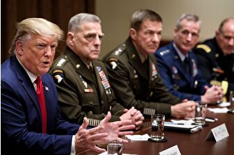 Trump yönetiminin, Ulusal Güvenlik Konseyi'nin 100'den fazla personelini görevden aldığı iddia edildi